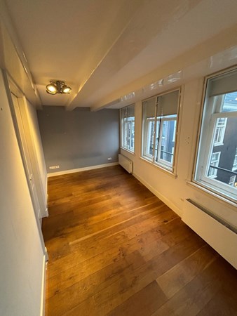 Medium property photo - Warmoesstraat 60-3, 1012 JG Amsterdam
